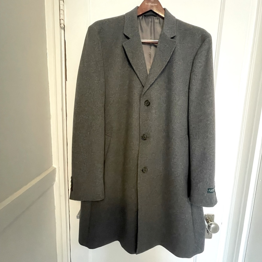 Men’s grey Ralph Lauren peacoat